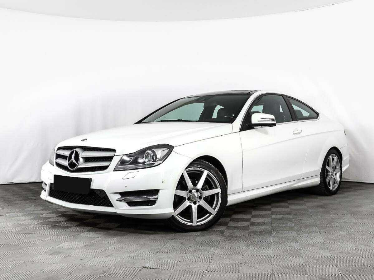 Mercedes-Benz C-Класс 2015 года с пробегом. Фото: #0