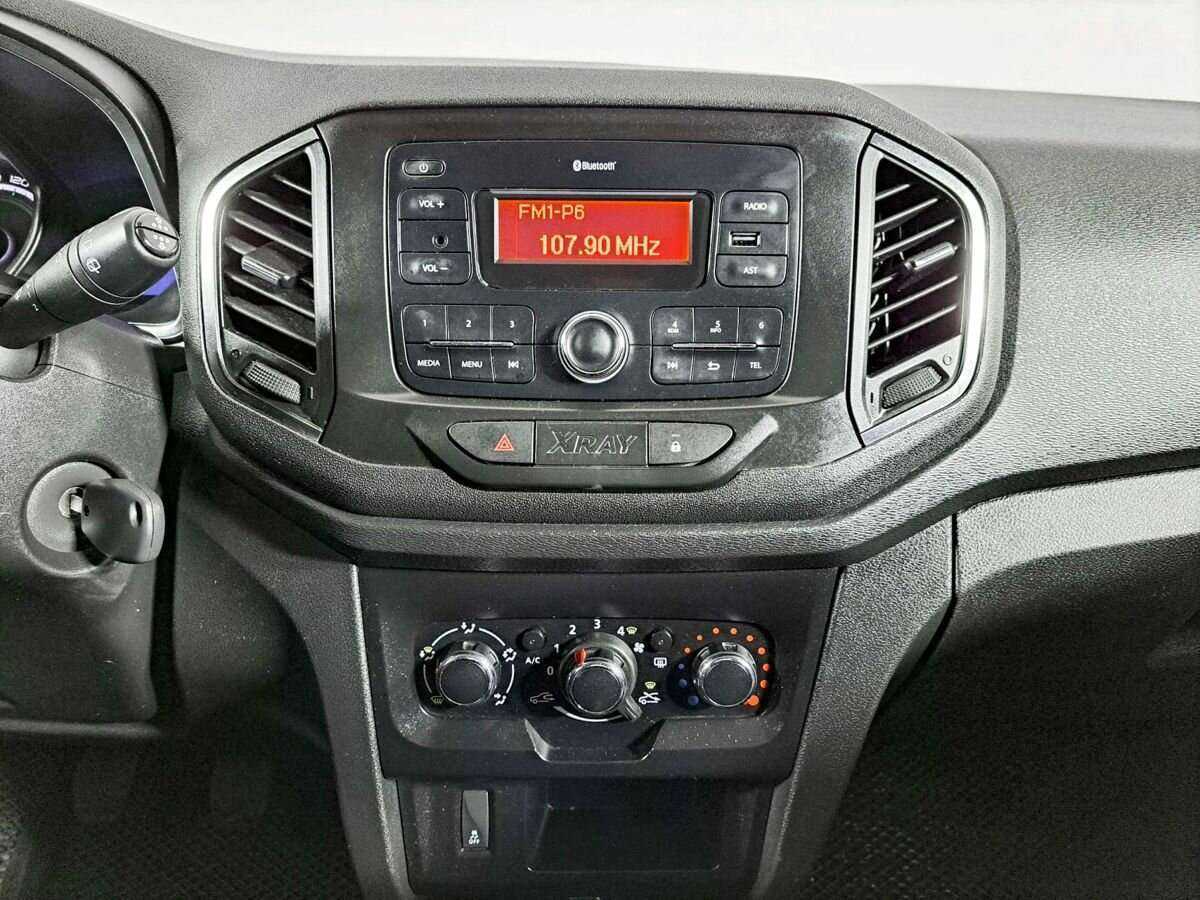 Lada (ВАЗ) XRAY 2018 года с пробегом. Фото: #12