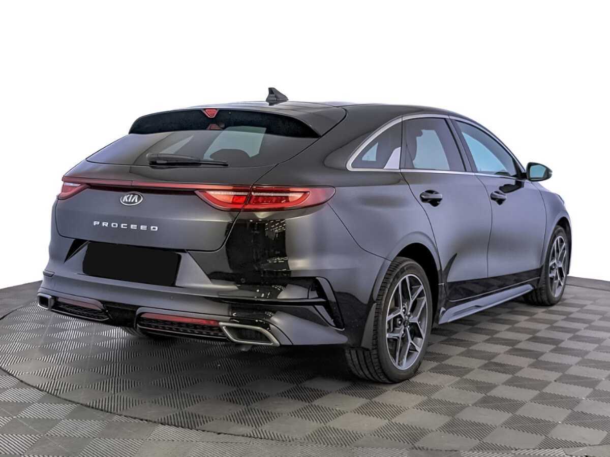 Kia Proceed 2021 года с пробегом. Фото: #4