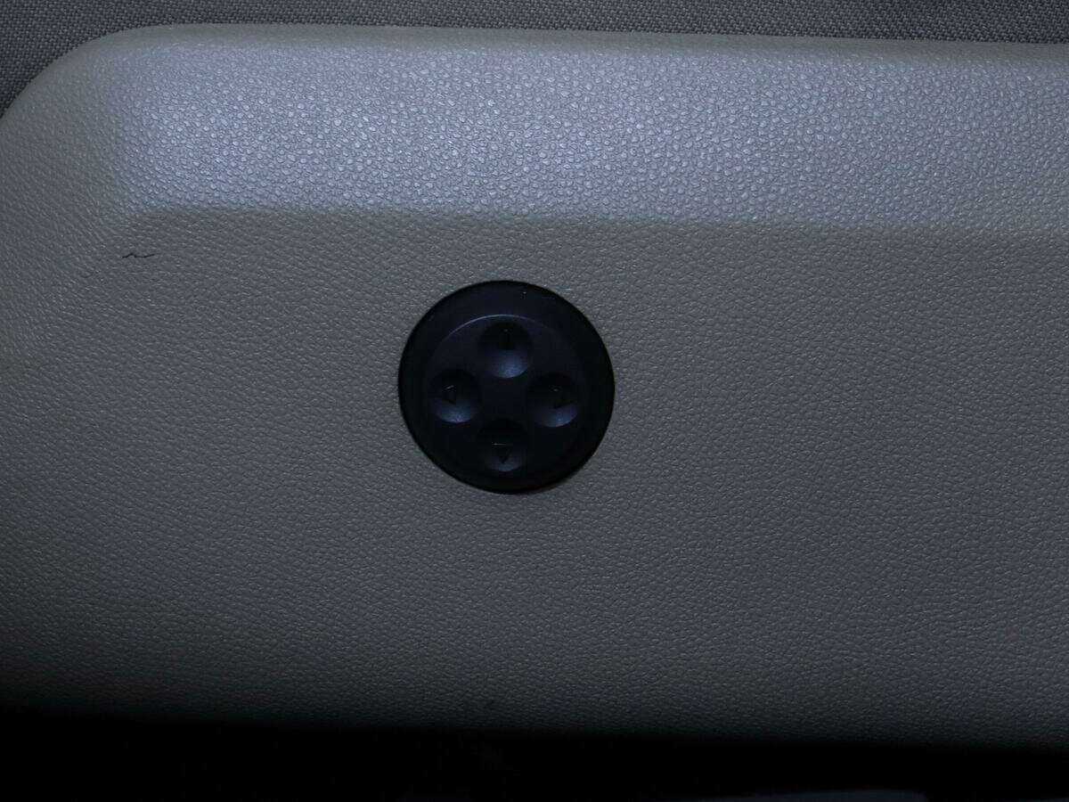 Mercedes-Benz E-Класс 2012 года с пробегом. Фото: #16