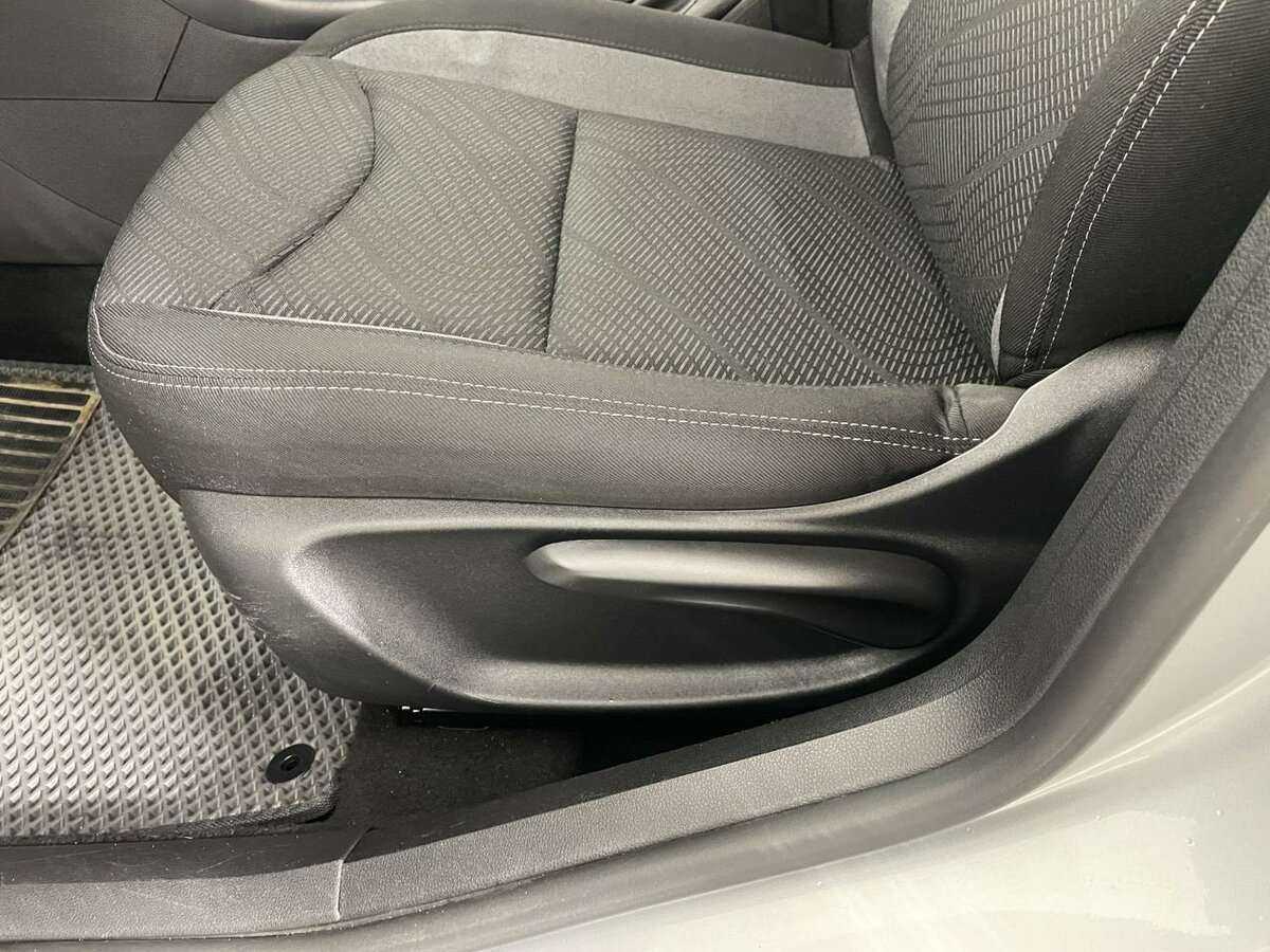 Peugeot 408 2016 года с пробегом. Фото: #9