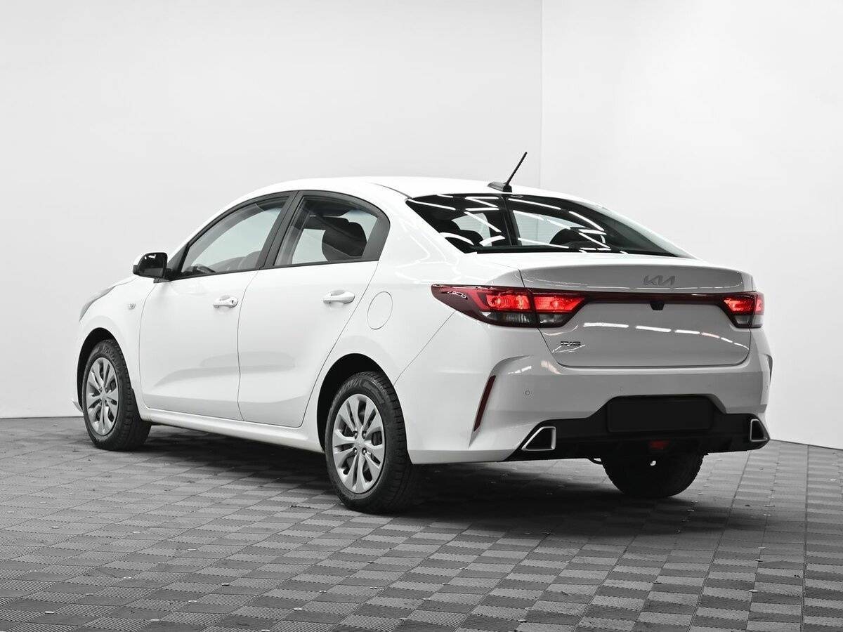 Kia Rio 2022 года с пробегом. Фото: #2