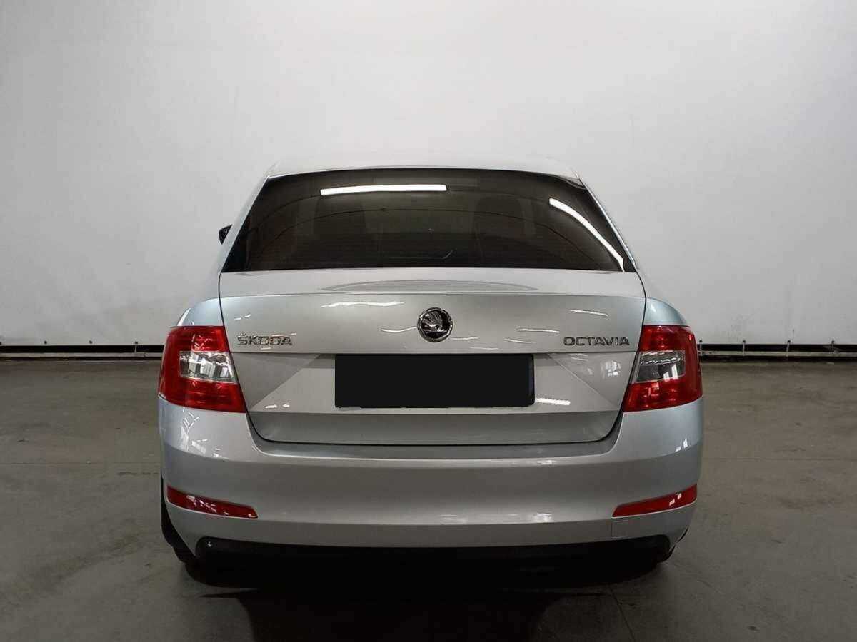 Skoda Octavia 2015 года с пробегом. Фото: #5