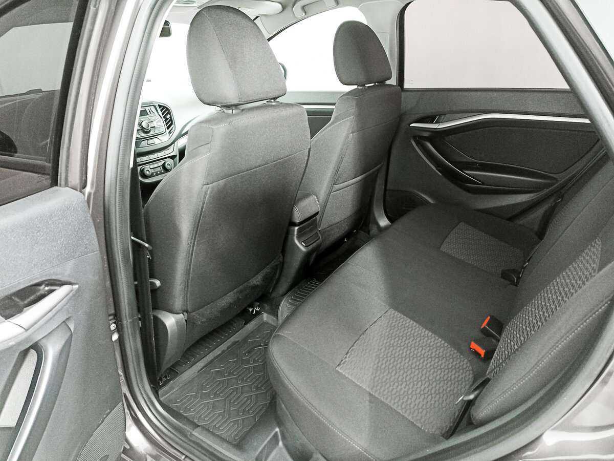 Lada (ВАЗ) Vesta 2021 года с пробегом. Фото: #9