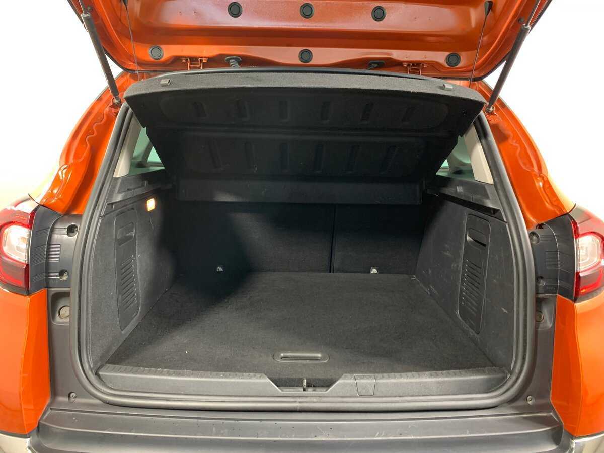 Renault Kaptur 2016 года с пробегом. Фото: #19