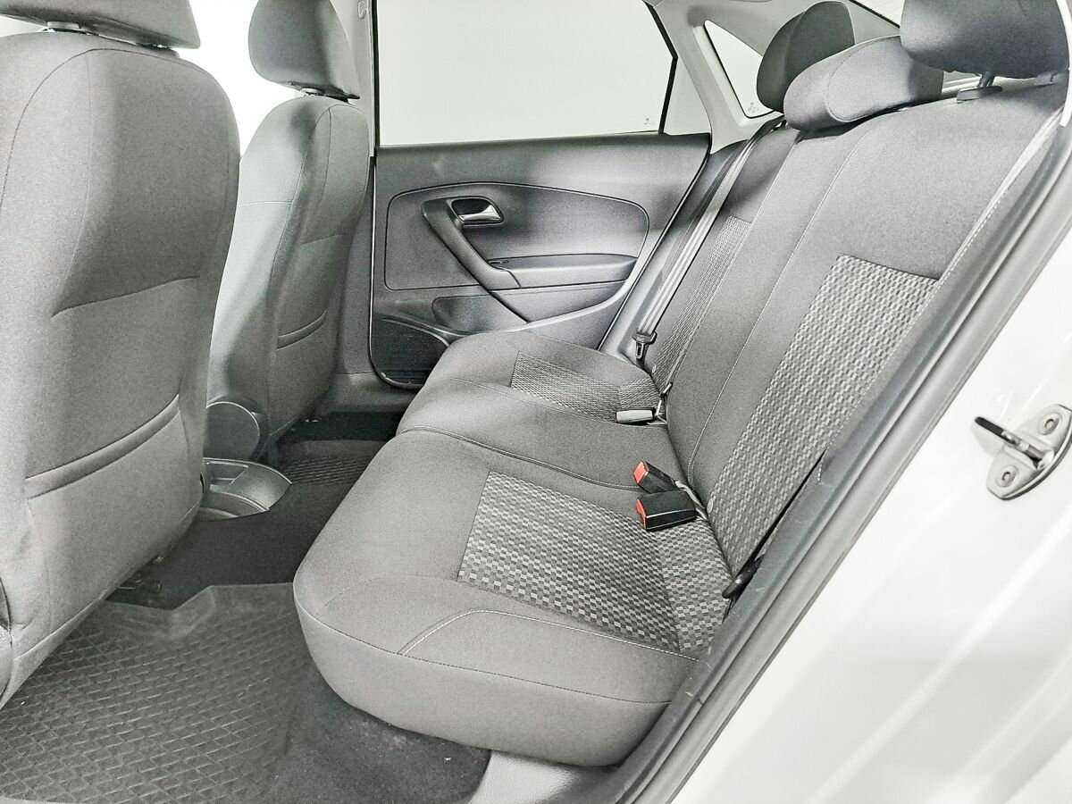 Volkswagen Polo 2015 года с пробегом. Фото: #10