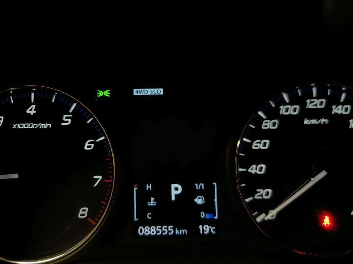 Mitsubishi Outlander 2018 года с пробегом. Фото: #18