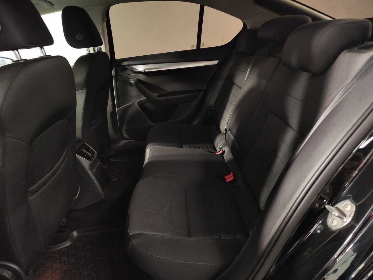 Skoda Octavia 2016 года с пробегом. Фото: #8