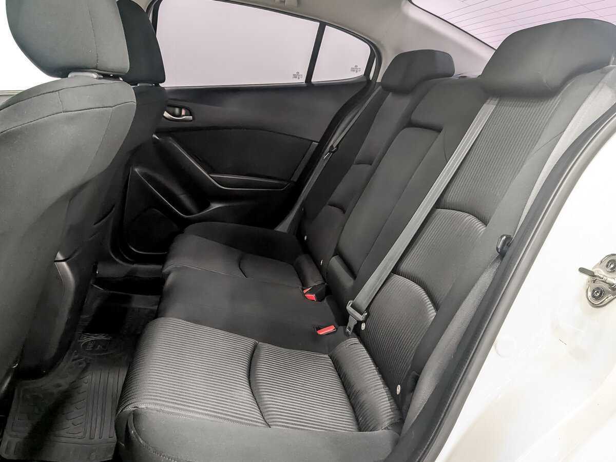 Mazda 3 2014 года с пробегом. Фото: #11