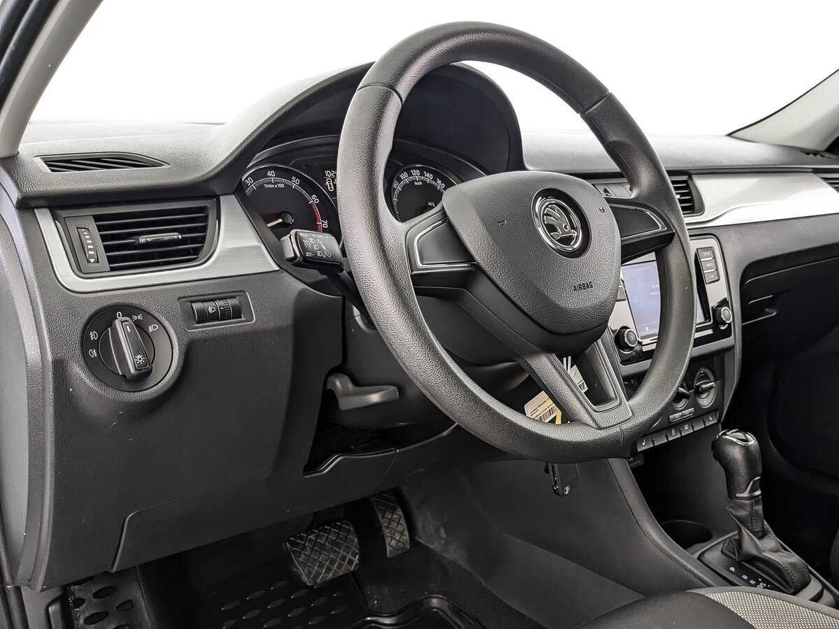 Skoda Rapid 2019 года с пробегом. Фото: #10