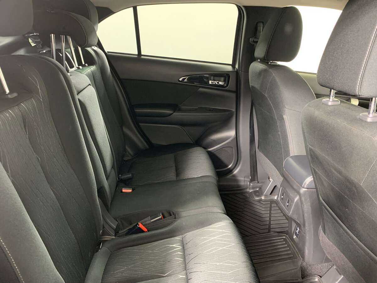 Mitsubishi Eclipse Cross 2018 года с пробегом. Фото: #17
