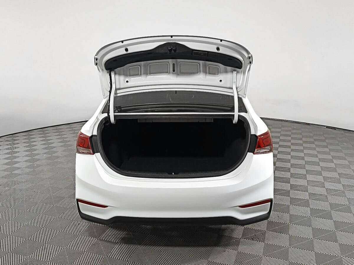 Hyundai Solaris 2017 года с пробегом. Фото: #9