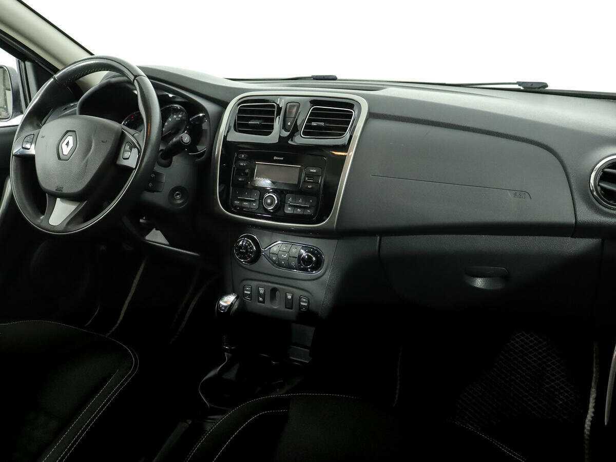 Renault Sandero 2017 года с пробегом. Фото: #9