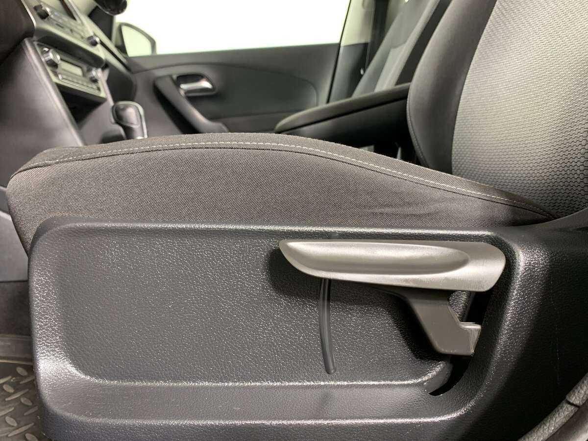 Volkswagen Polo 2015 года с пробегом. Фото: #13