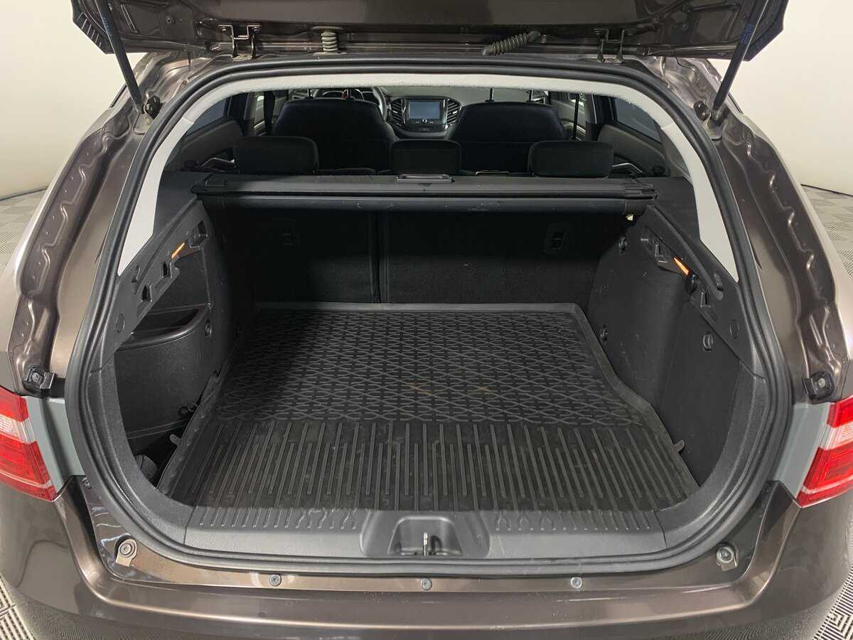 Lada (ВАЗ) Vesta 2019 года с пробегом. Фото: #19