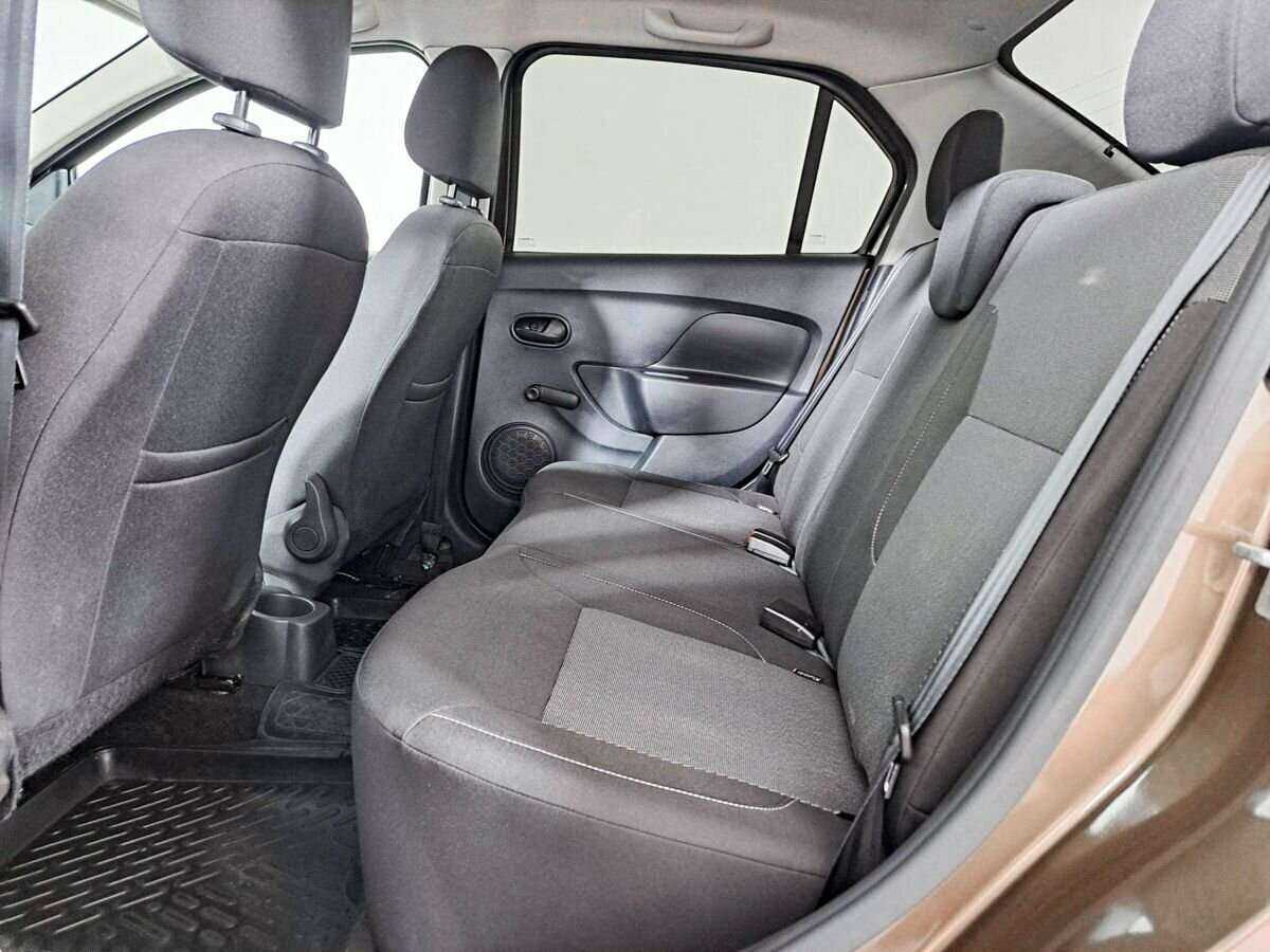Renault Logan 2019 года с пробегом. Фото: #9