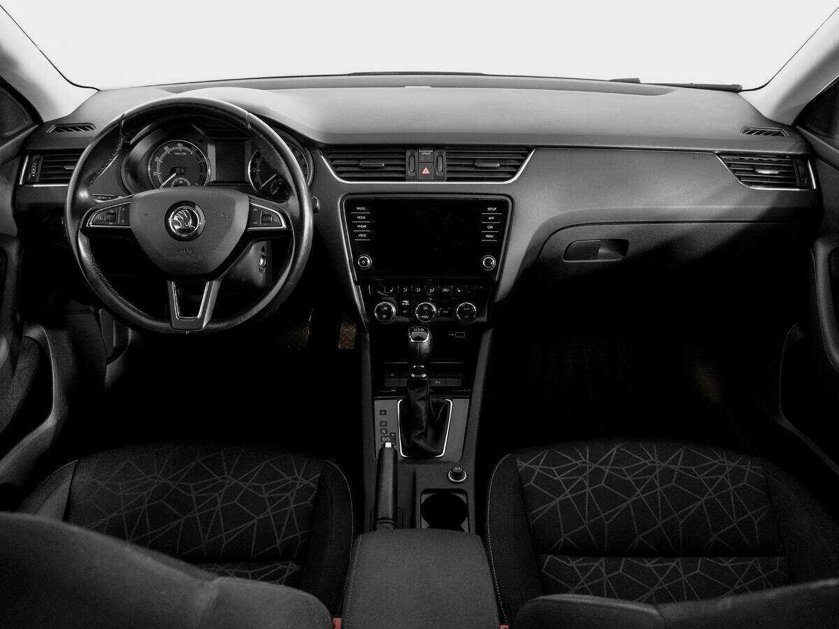 Skoda Octavia 2018 года с пробегом. Фото: #11