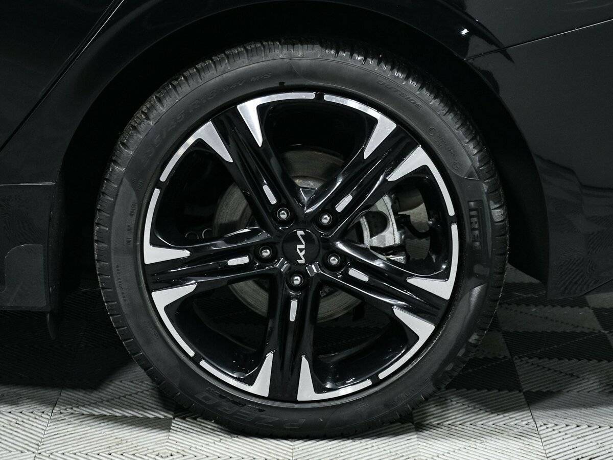 Kia K5 2021 года с пробегом. Фото: #14