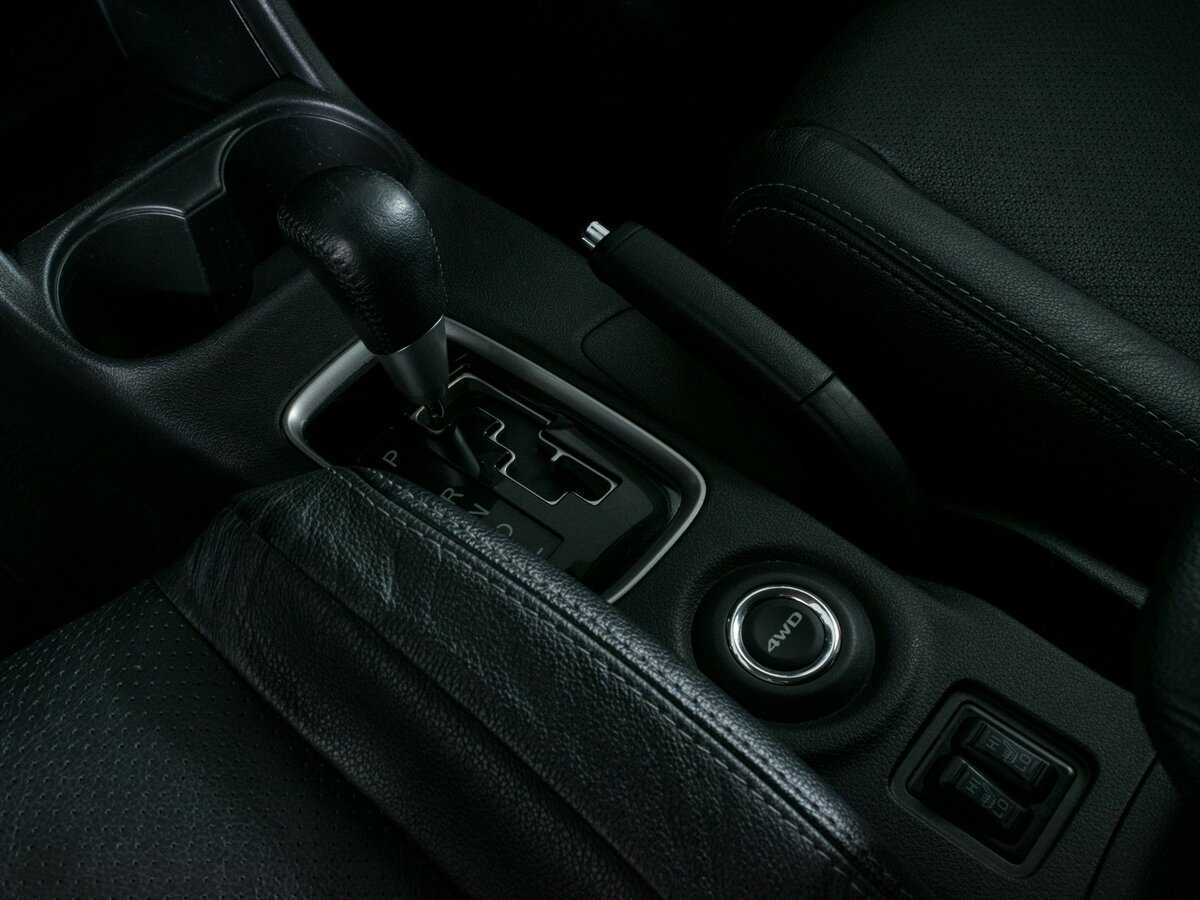 Mitsubishi Outlander 2015 года с пробегом. Фото: #13