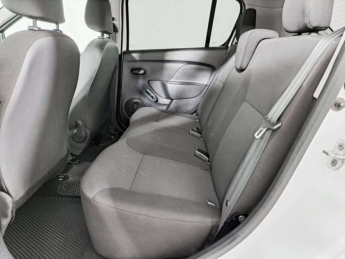 Renault Sandero 2018 года с пробегом. Фото: #7