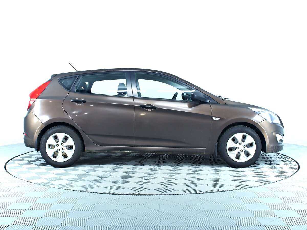 Hyundai Solaris 2015 года с пробегом. Фото: #3