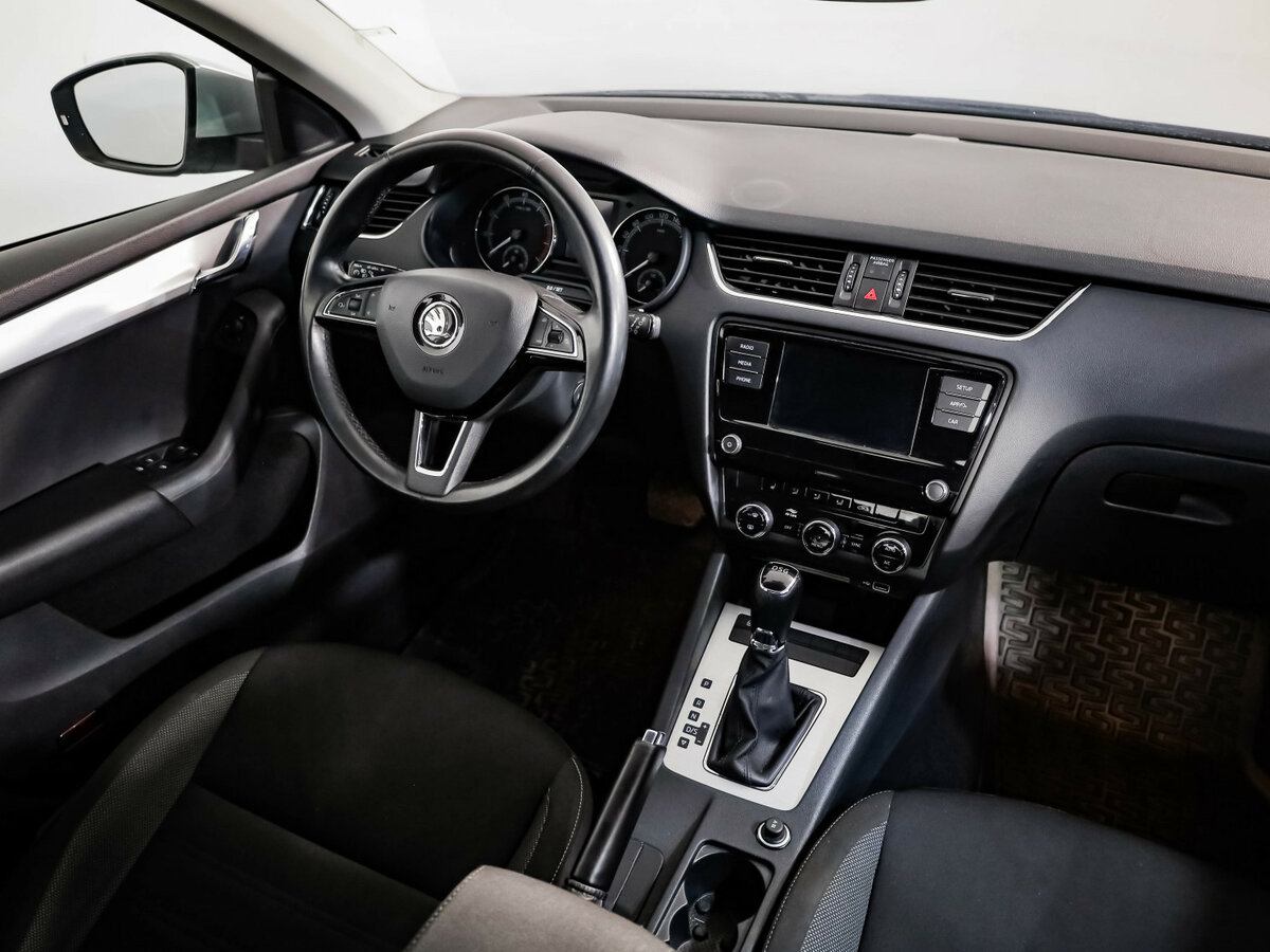 Skoda Octavia 2020 года с пробегом. Фото: #7