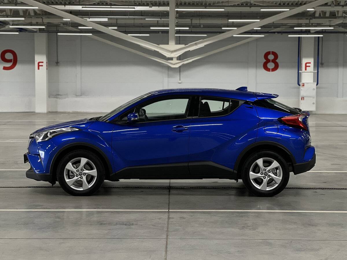 Toyota C-HR 2019 года с пробегом. Фото: #7