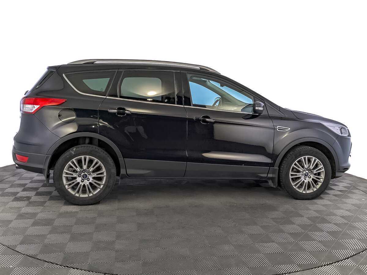 Ford Kuga 2014 года с пробегом. Фото: #3