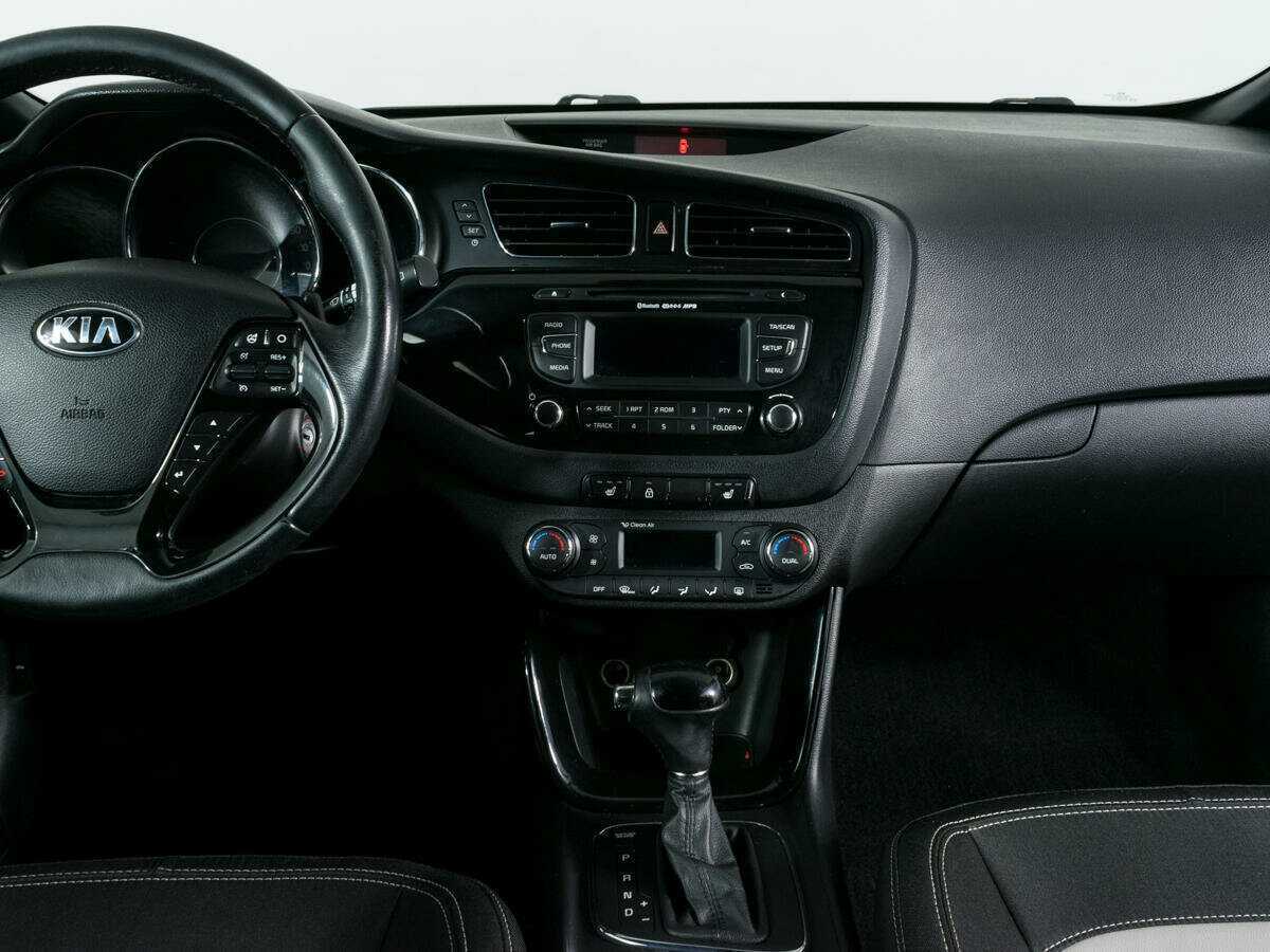 Kia Ceed 2013 года с пробегом. Фото: #10