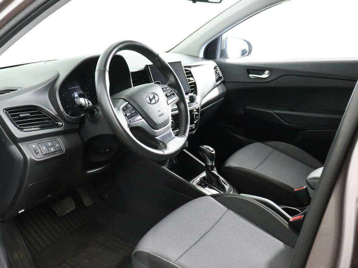 Hyundai Solaris 2020 года с пробегом. Фото: #7