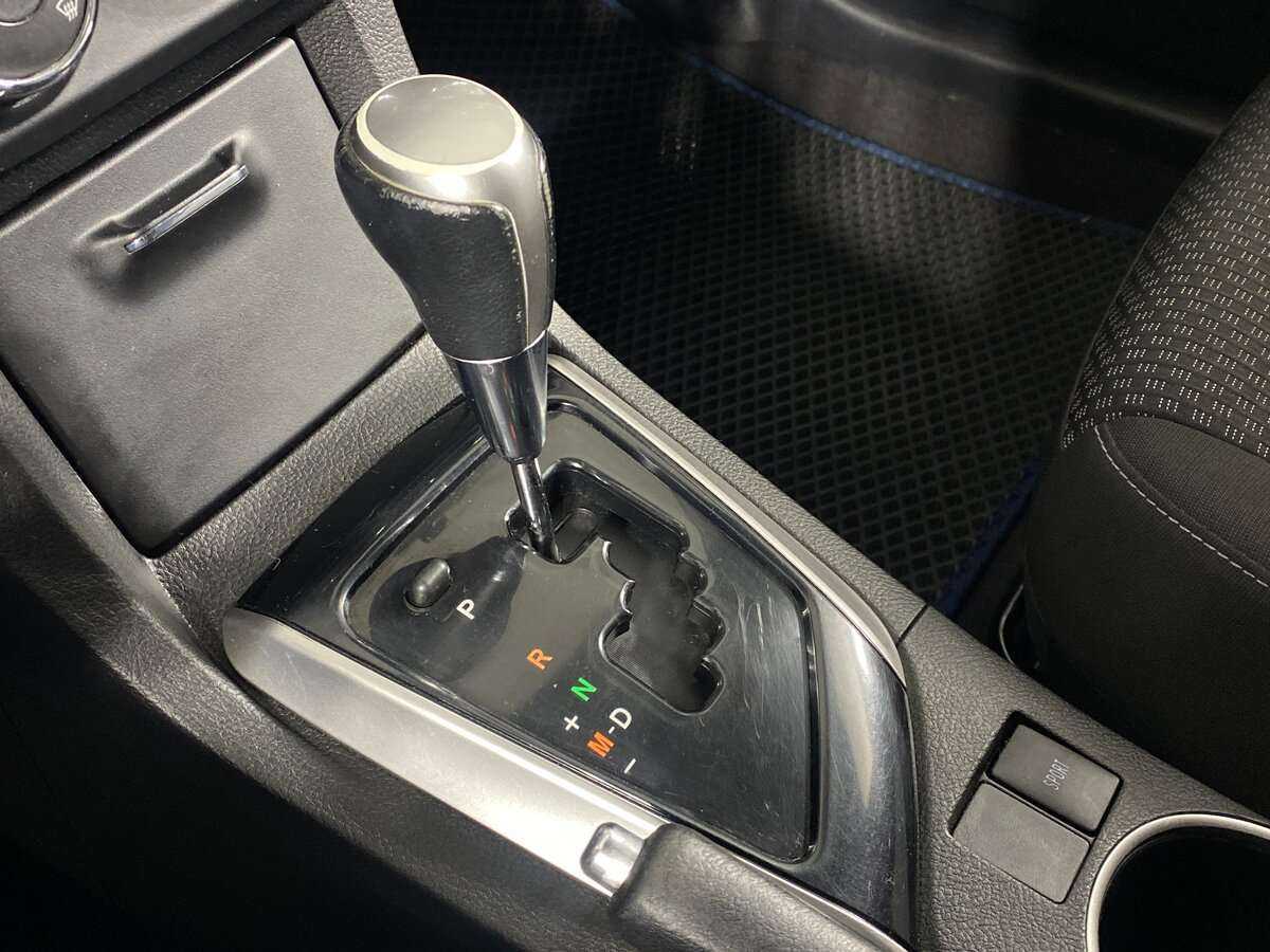 Toyota Corolla 2013 года с пробегом. Фото: #13