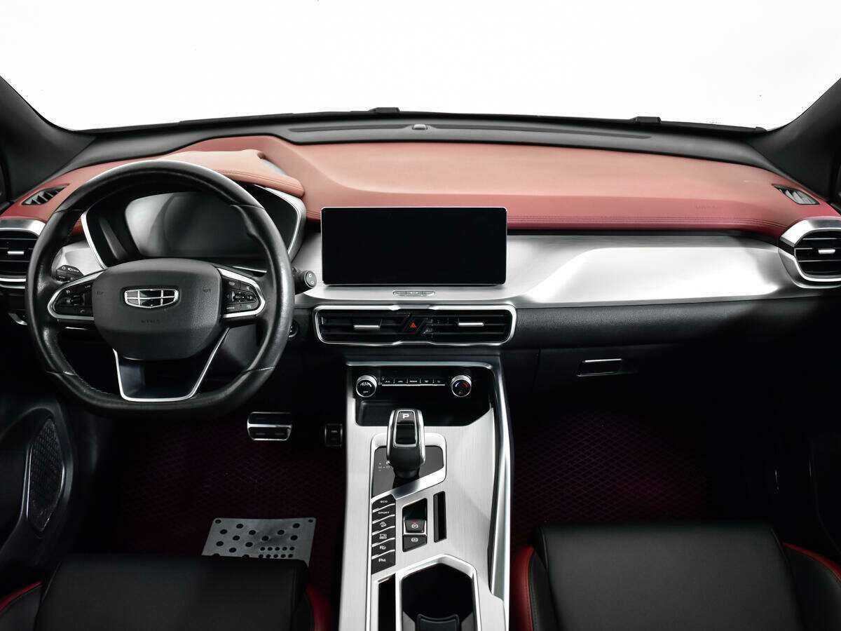 Geely Coolray 2022 года с пробегом. Фото: #11