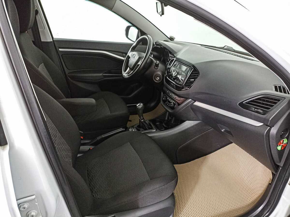 Lada (ВАЗ) Vesta 2017 года с пробегом. Фото: #10