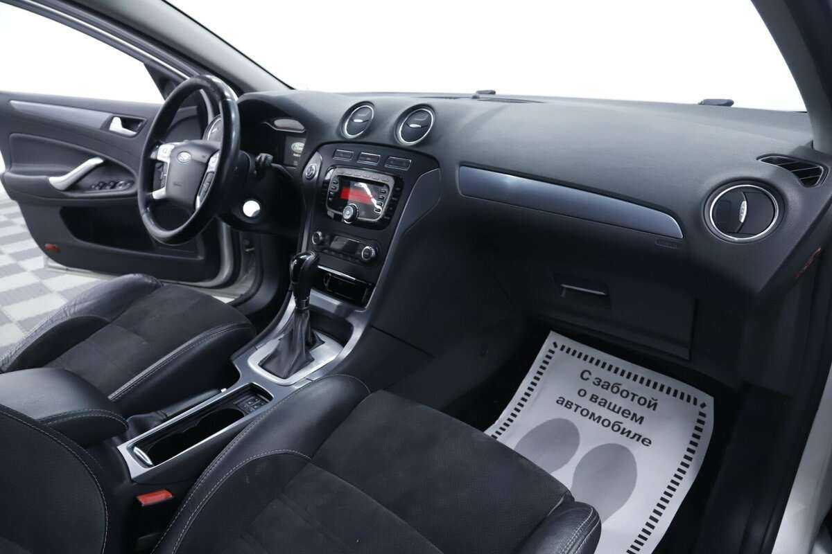 Ford Mondeo 2013 года с пробегом. Фото: #12