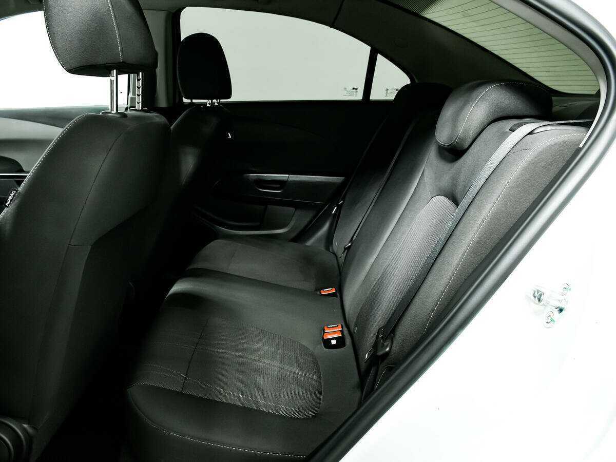 Chevrolet Aveo 2014 года с пробегом. Фото: #11