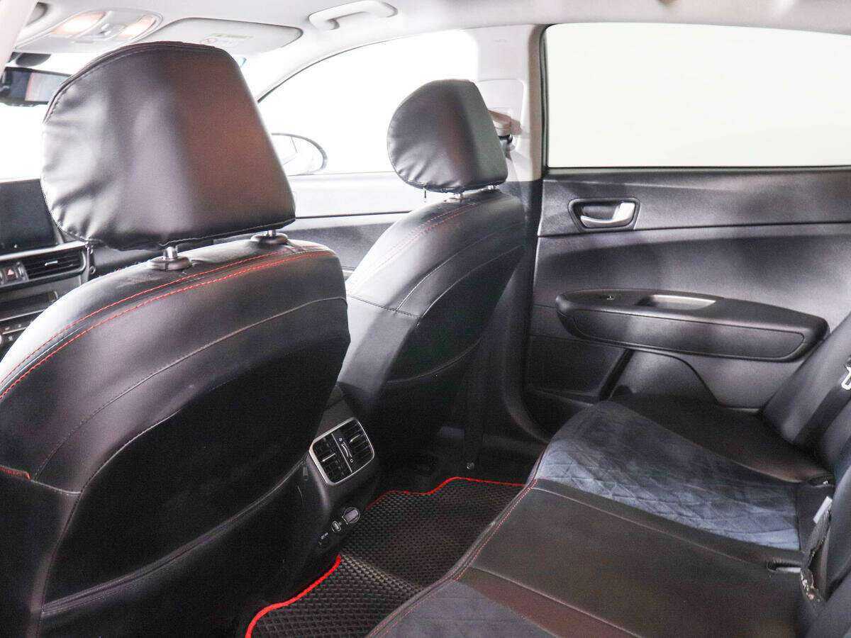 Kia Optima 2019 года с пробегом. Фото: #11