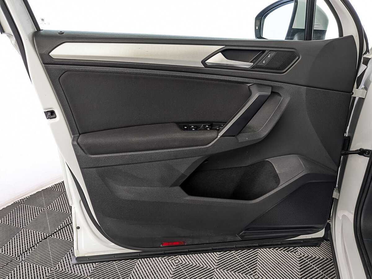 Volkswagen Tiguan 2018 года с пробегом. Фото: #16