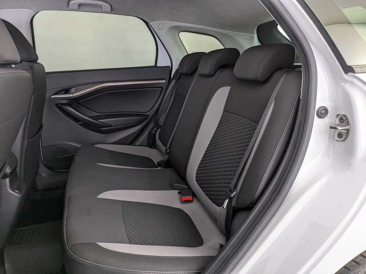 Lada (ВАЗ) Vesta 2021 года с пробегом. Фото: #9