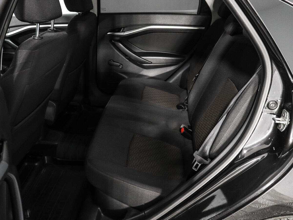 Lada (ВАЗ) Vesta 2017 года с пробегом. Фото: #7