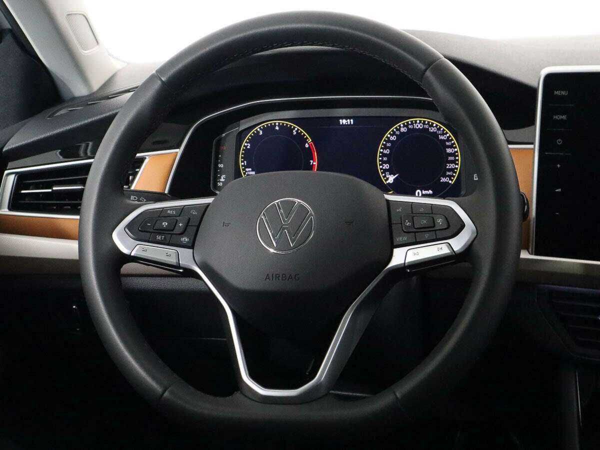 Volkswagen Bora 2022 года с пробегом. Фото: #12