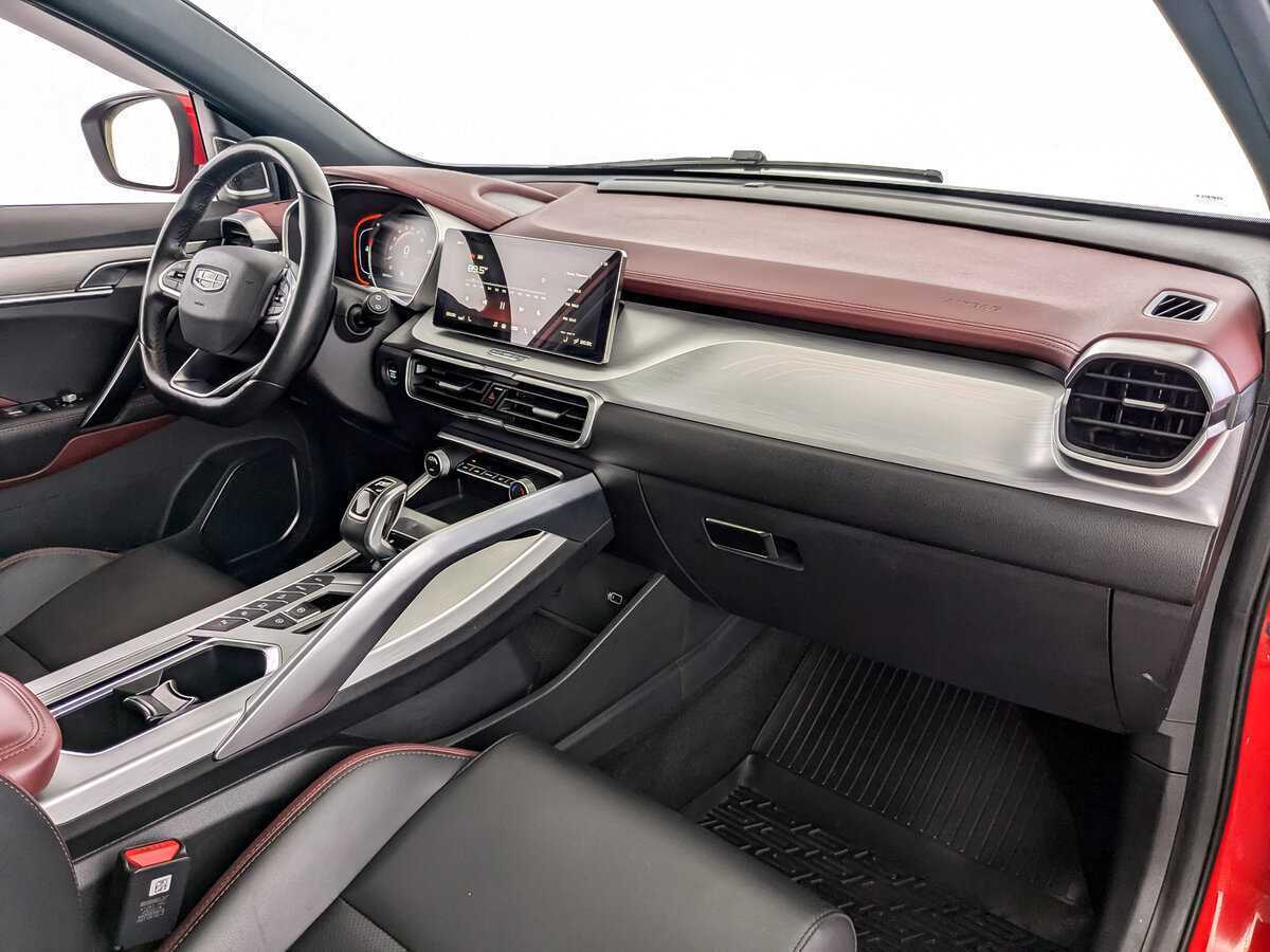 Geely Coolray 2021 года с пробегом. Фото: #8