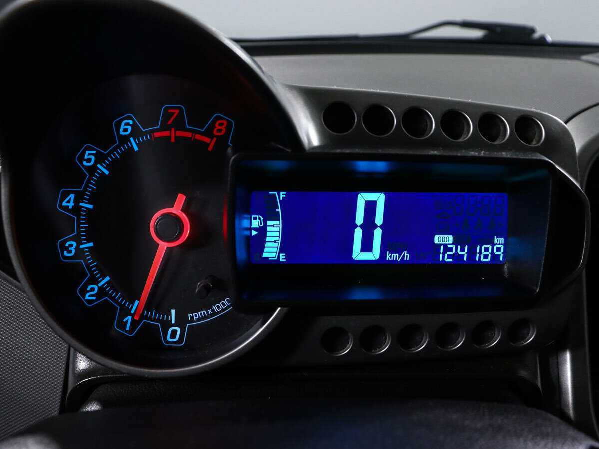 Chevrolet Aveo 2012 года с пробегом. Фото: #8