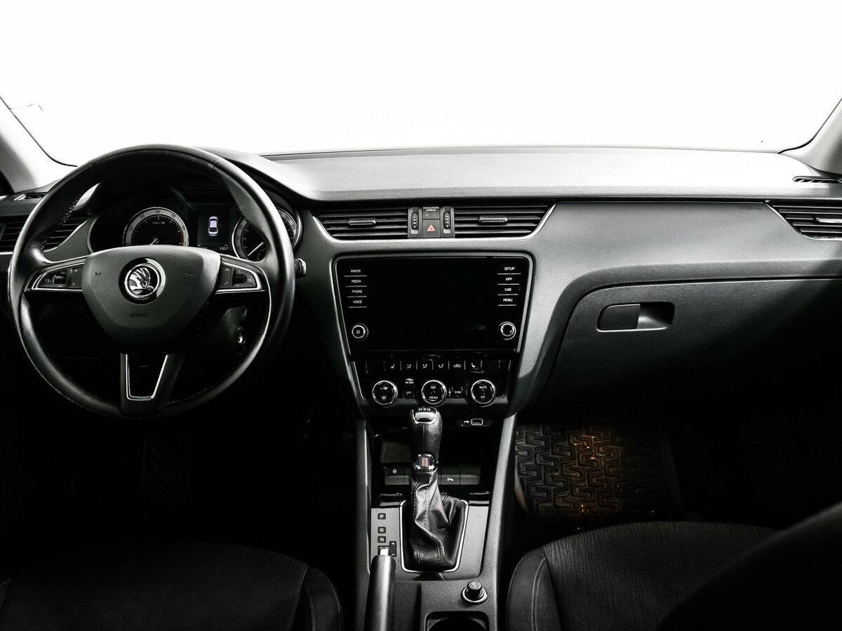 Skoda Octavia 2018 года с пробегом. Фото: #10