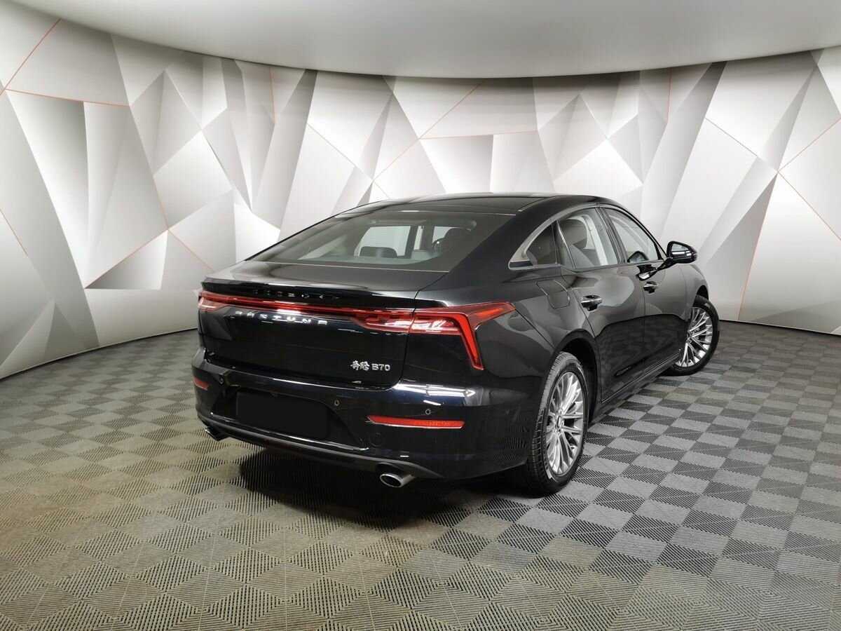 FAW Bestune B70 2023 года с пробегом. Фото: #1