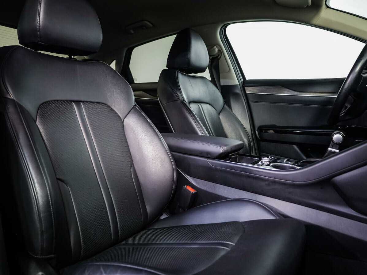 Kia K5 2021 года с пробегом. Фото: #10