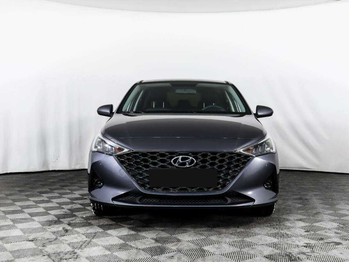 Hyundai Solaris 2021 года с пробегом. Фото: #1