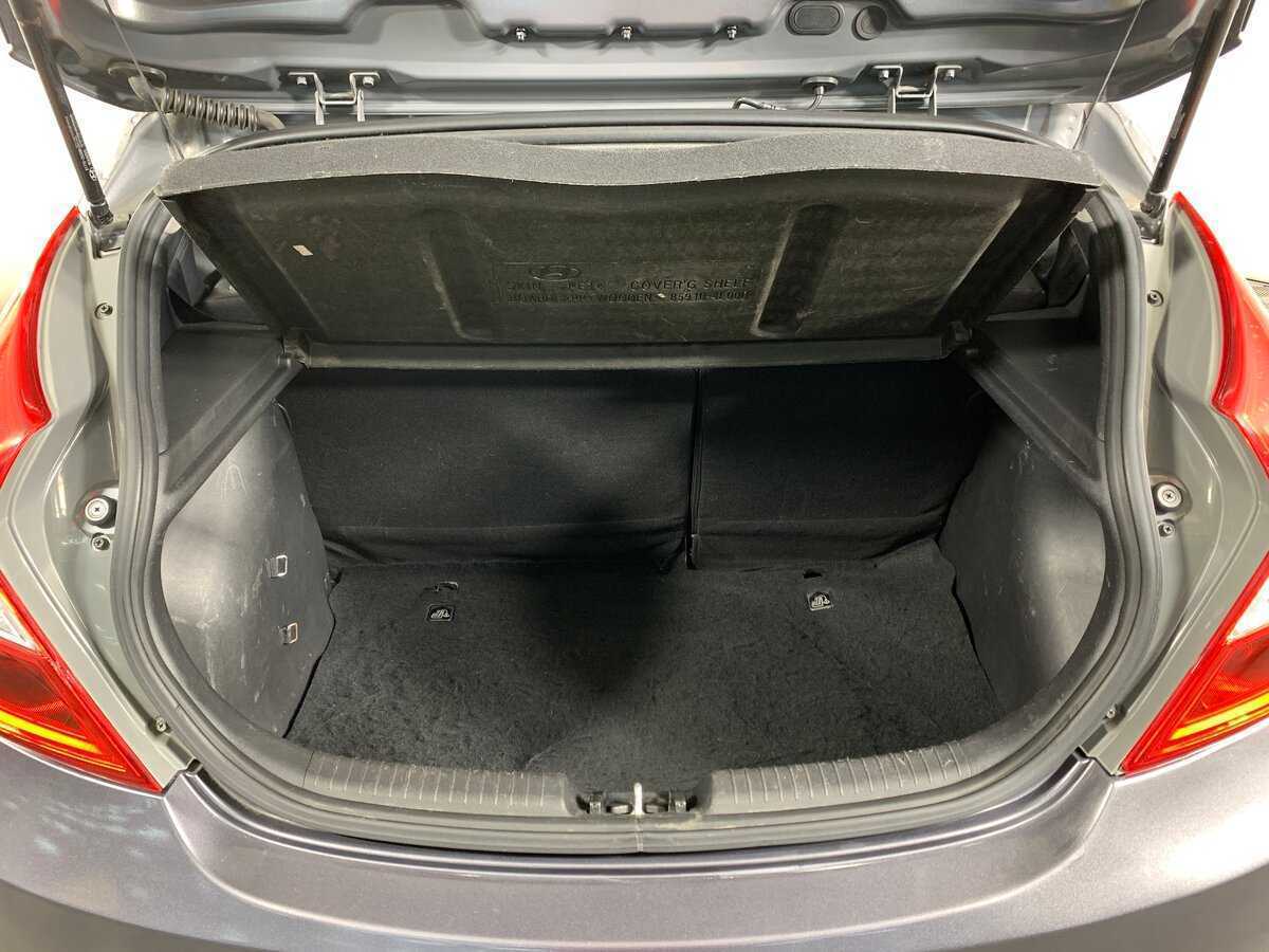 Hyundai Solaris 2012 года с пробегом. Фото: #16