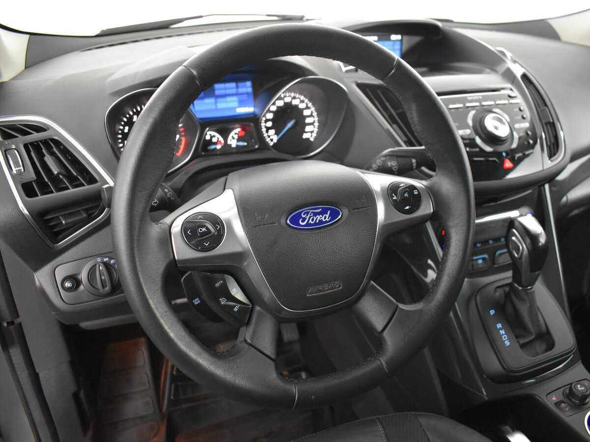 Ford Kuga 2014 года с пробегом. Фото: #7