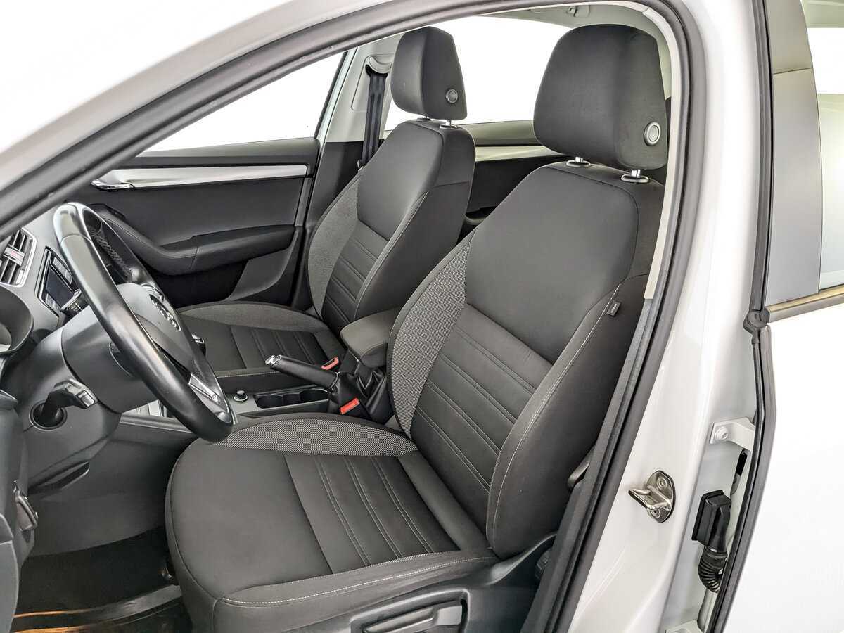 Skoda Octavia 2019 года с пробегом. Фото: #18