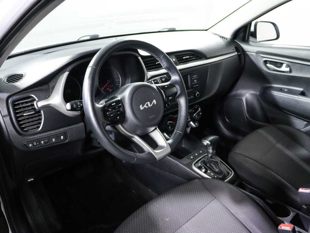 Kia Rio 2022 года с пробегом. Фото: #13